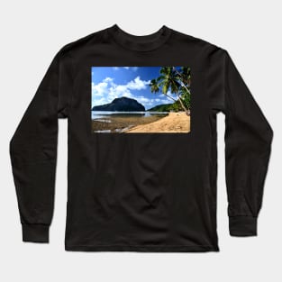 Plage El Nido, Philippines Long Sleeve T-Shirt